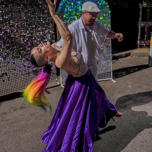 The MBassy Dance. Docklands