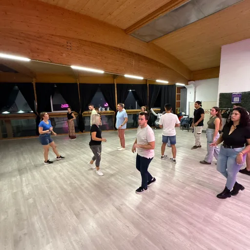 Bimba Dance - Clases de Salsa, Bachata y Kizomba. Barcelona