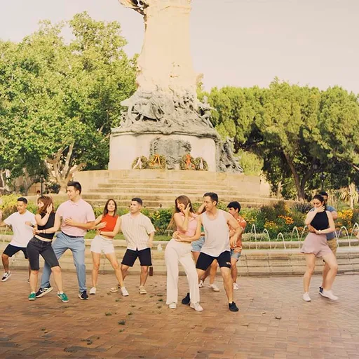 Unibaila Academia De Baile: Bachata Y Salsa En Zaragoza. Zaragoza