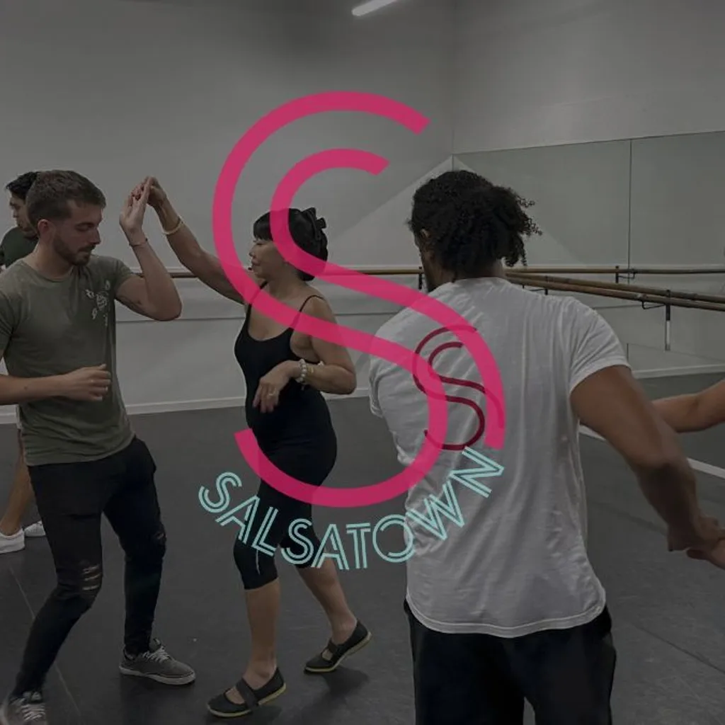 Salsatown - Salsa Classes Sydney. Woolloomooloo, Australia
