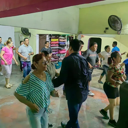 ACADEMIA DE SALSA. Veracruz