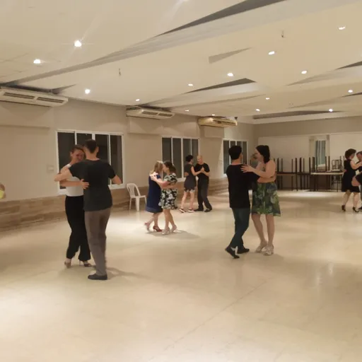 Academia de Baile Y Milonga "Taconeando". Santa Fe