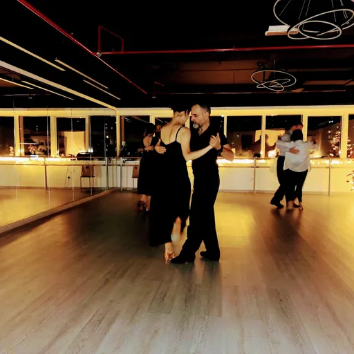 Dance Case Studio - Best Dance Academy Dubai. Jumeirah Lakes Towers