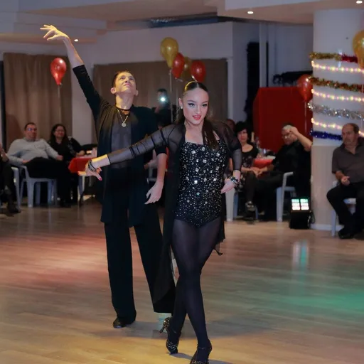 DANCEART- School of ballroom and Latin dance. כפר סבא