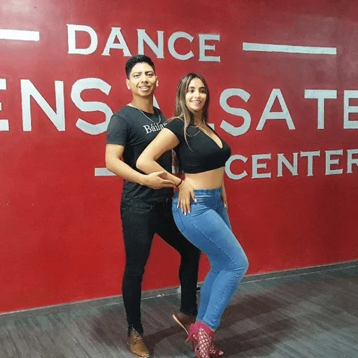 EnsalsateQ Dance Center - Sucursal Los Alcanfores. Qro.