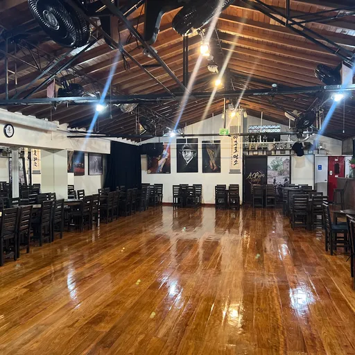 A puro tango. Medellín