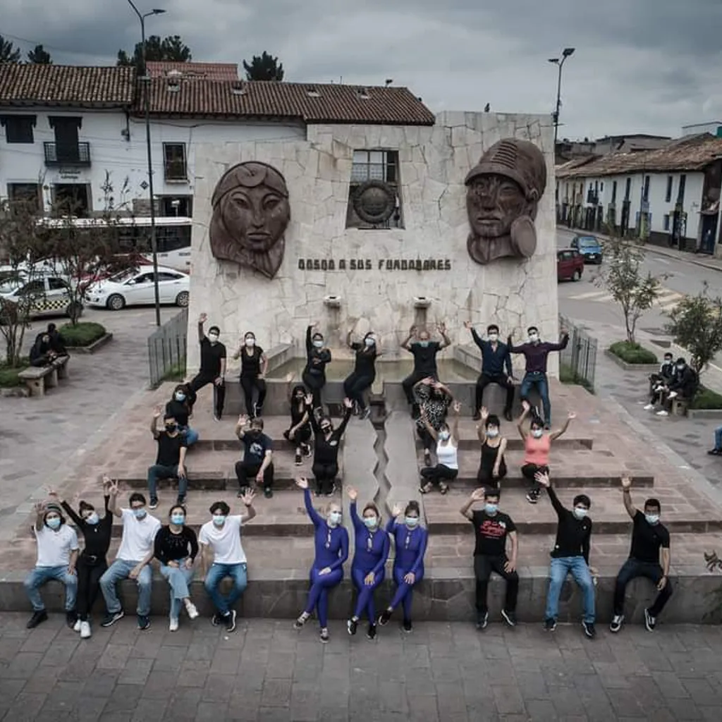 "Salseros Cusco" Salsa School. Cuzco, Cusco