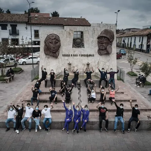 "Salseros Cusco" Salsa School. Cuzco