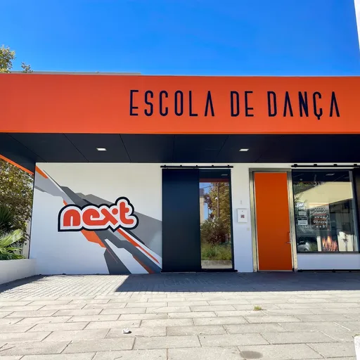Escola de Dança NEXT. Almada