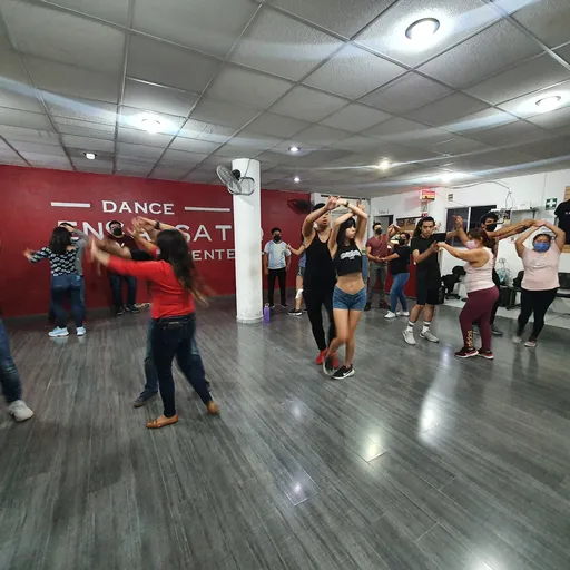 EnsalsateQ Dance Center. Santiago de Querétaro