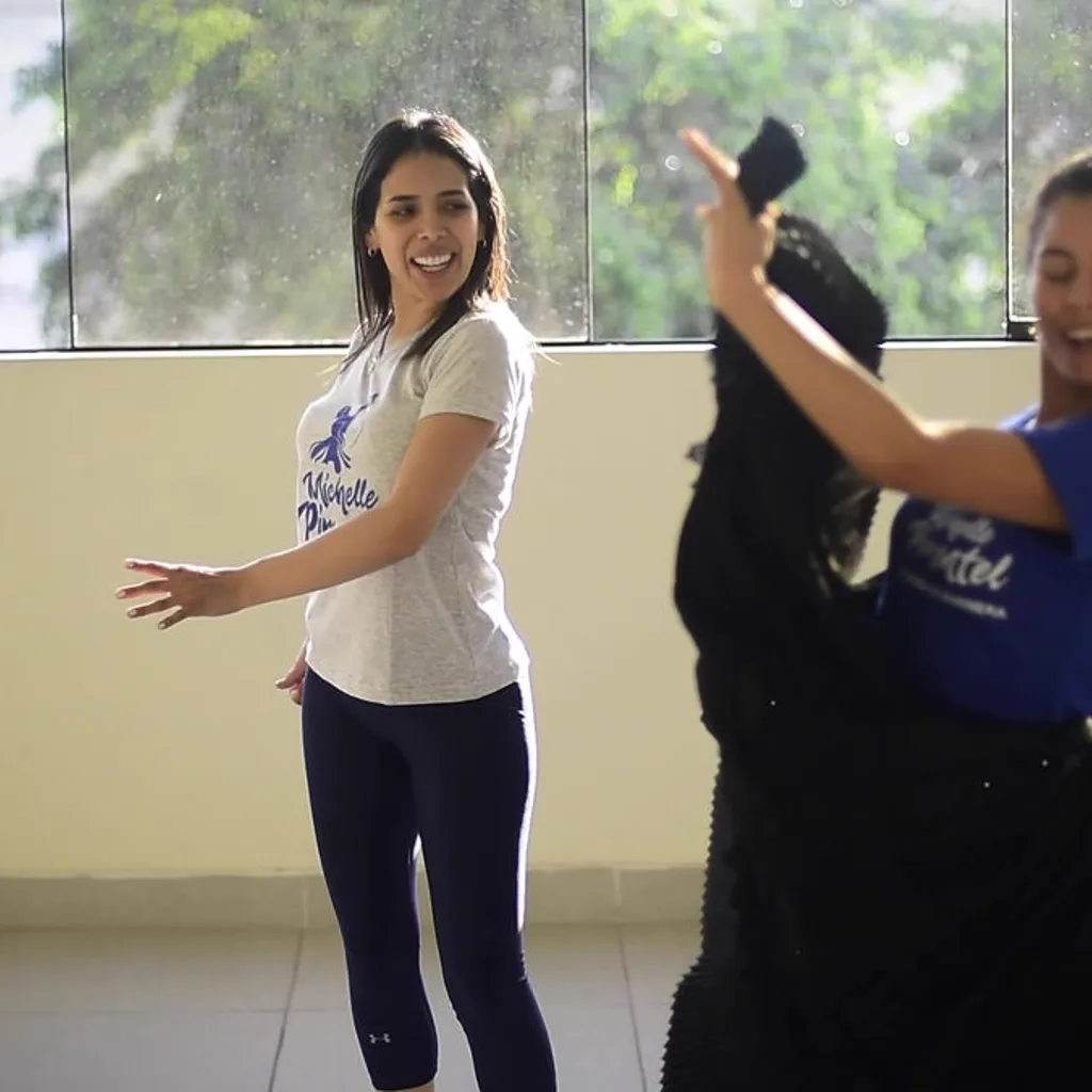 Academia de Marinera Norteña Michelle Pimentel. La Molina, Lima