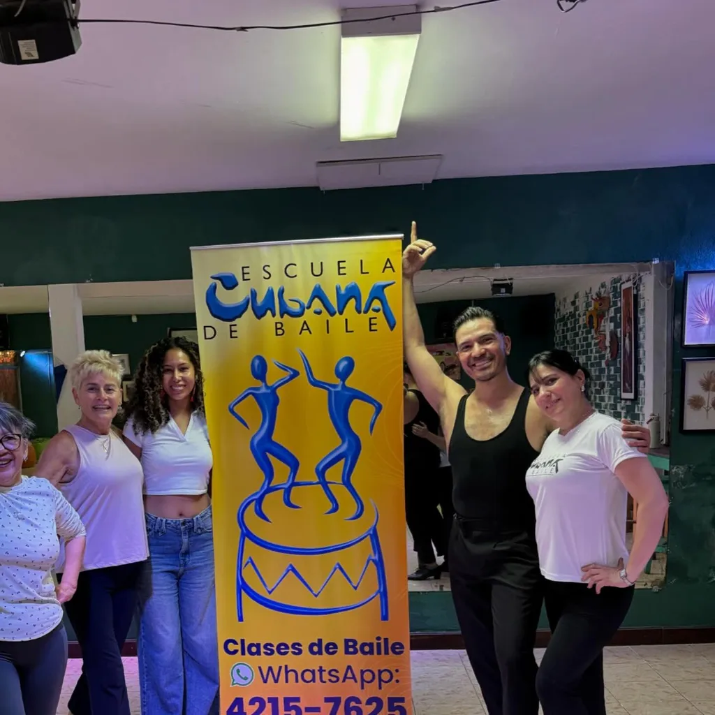 Escuela Cubana de Baile. Ciudad de Guatemala, Guatemala
