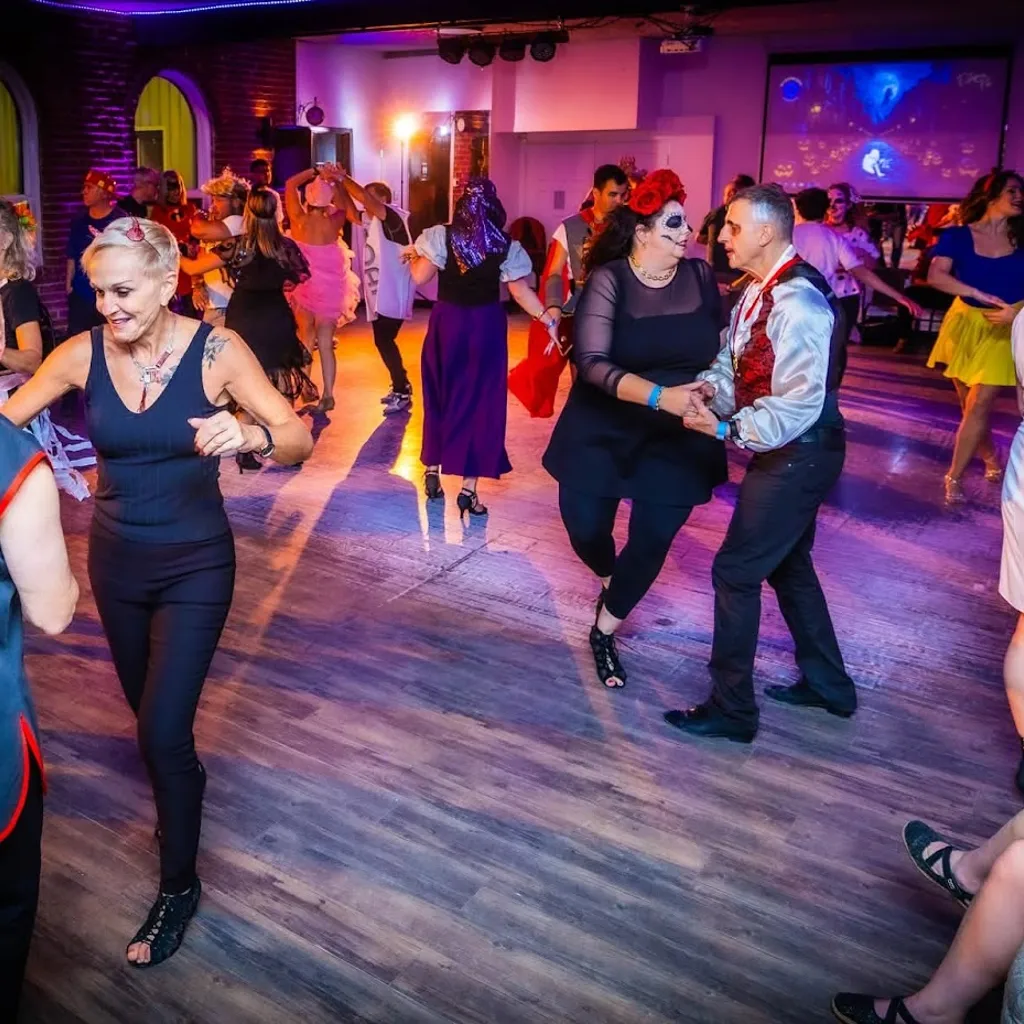 Studio Nvibe Danse Latine. Trois-Rivières, Canadá
