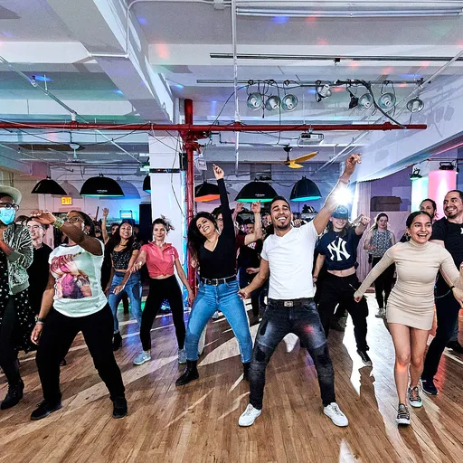 Salsa Sabrosa. New York