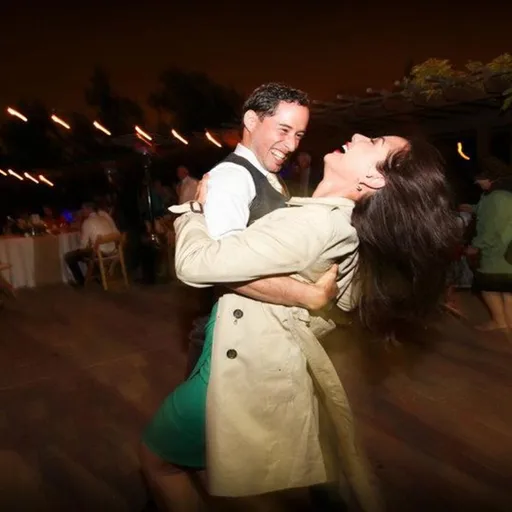 The Salsa Beat. San Diego
