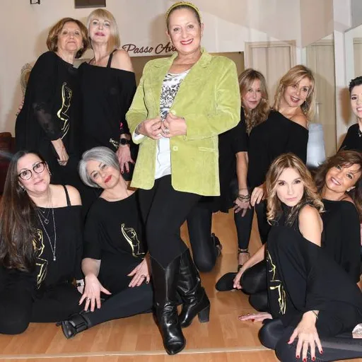 One Step Forward, dance, music and wellness. Roma Rm