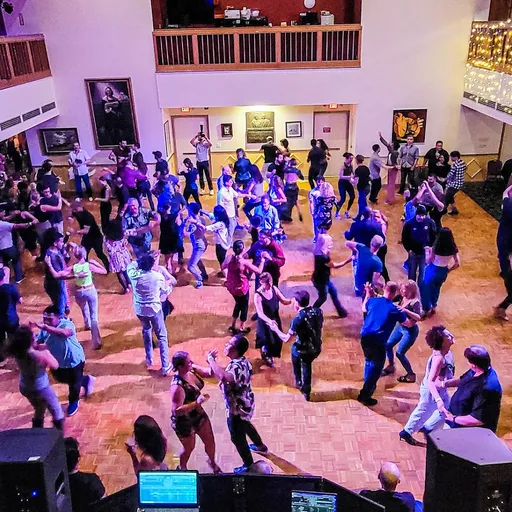 Tambo Salsa Social. Cambridge