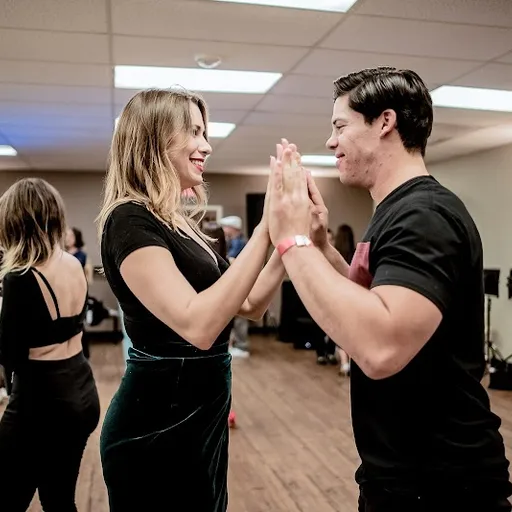 Liz Lira Dance Academy. Los Ángeles