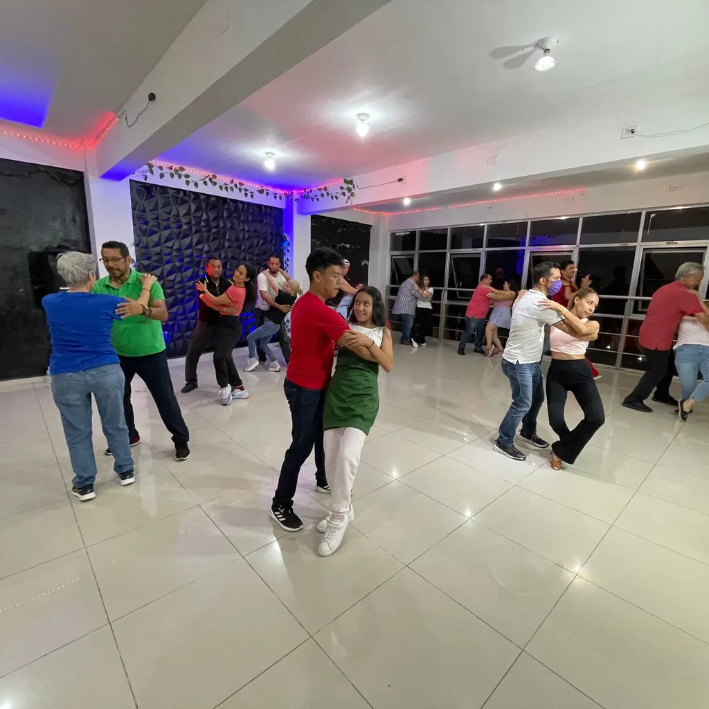 Academia de Baile Salsahouse. Xalapa, Veracruz