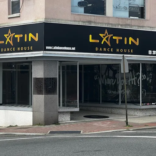 Latin Dance House. Bergenfield