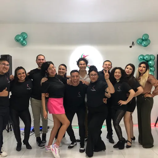 Clases de Bachata Cumbia | Latin Training | Salsa Tijuana. B.C.