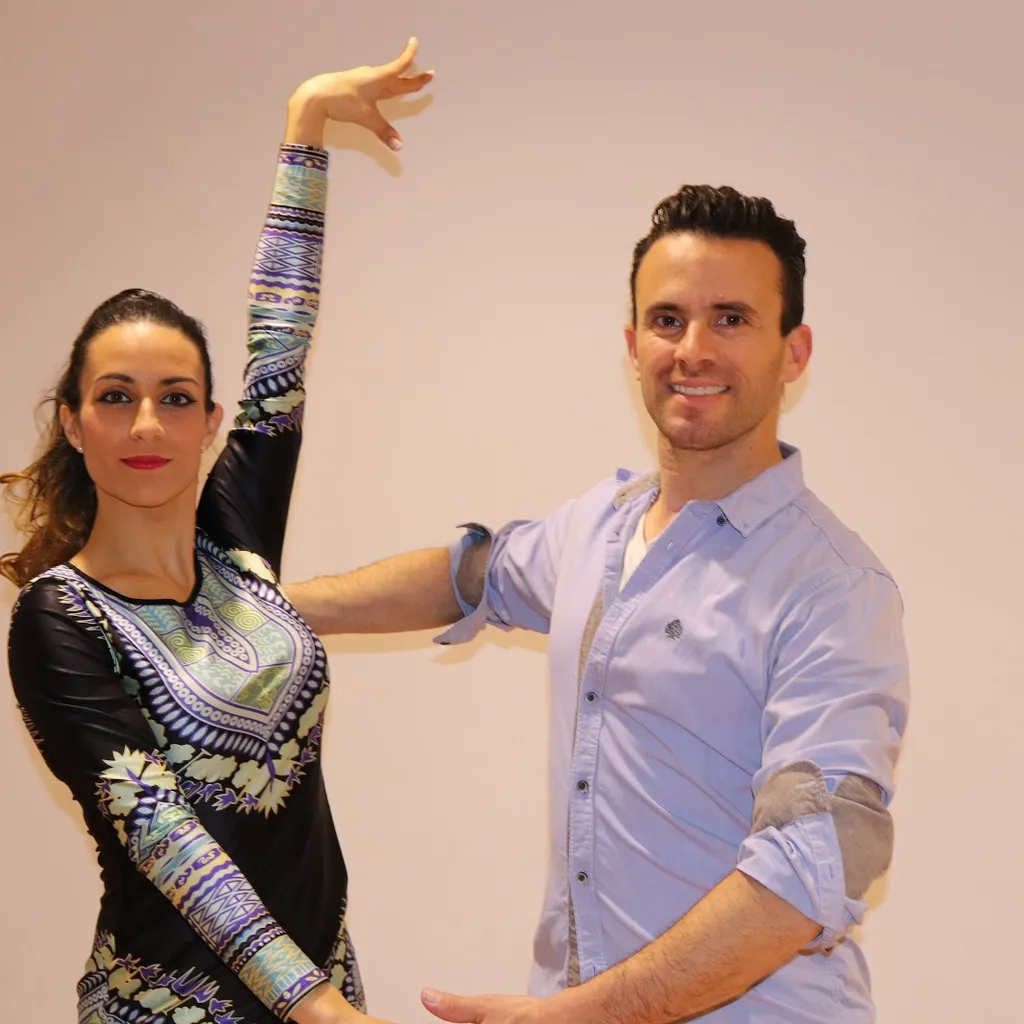 Academia de Baile A-Mambo Almoradí. Alicante