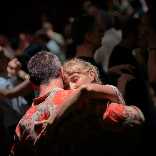 Tango de Soie. Lyon