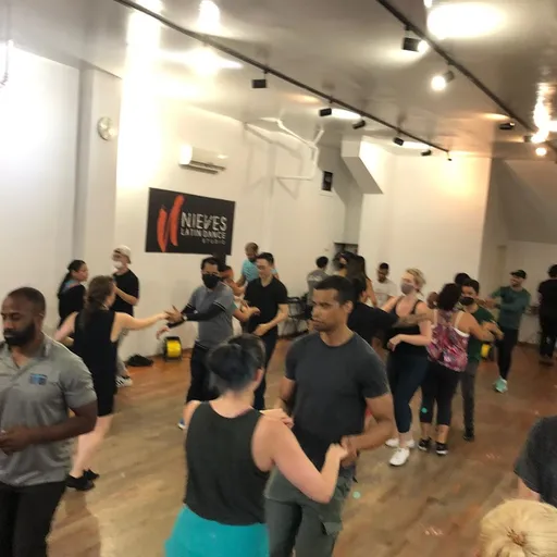 Nieves Latin Dance Studio. Nueva York
