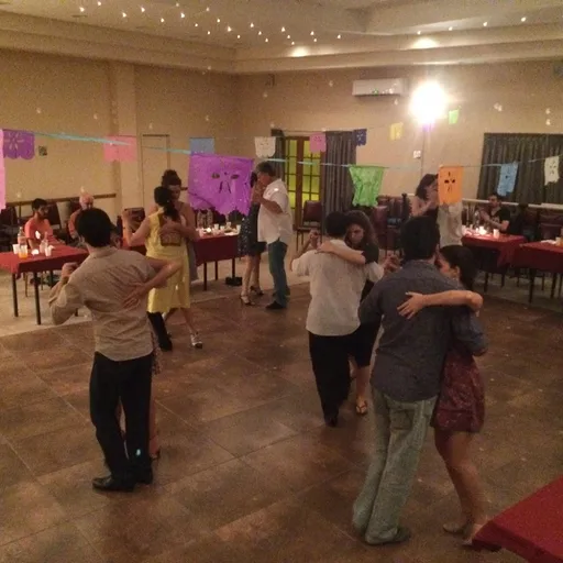 Brotango Clases de Tango Villa Pueyrredón. Cdad. Autónoma de Buenos Aires