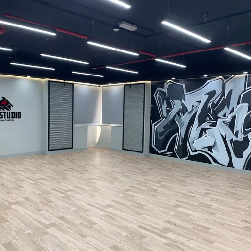 Dee studio. Abu Dhabi