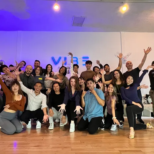 LA Salsa and Bachata Dance Academy. Los Angeles