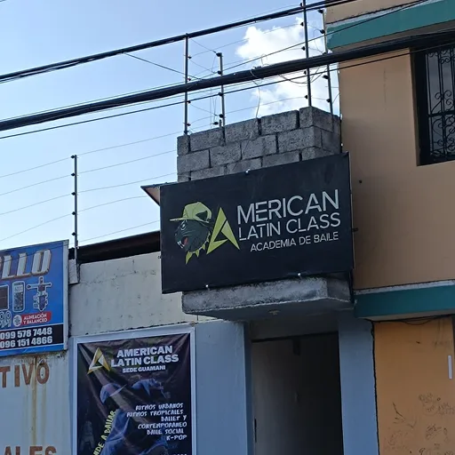 American latin Class SEDE GUAMANI. Quito