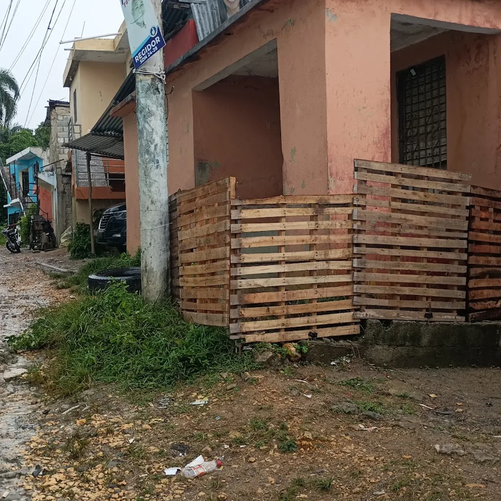 Escuela de Salsa "Me Llamaste la Salsa". Santo Domingo Norte